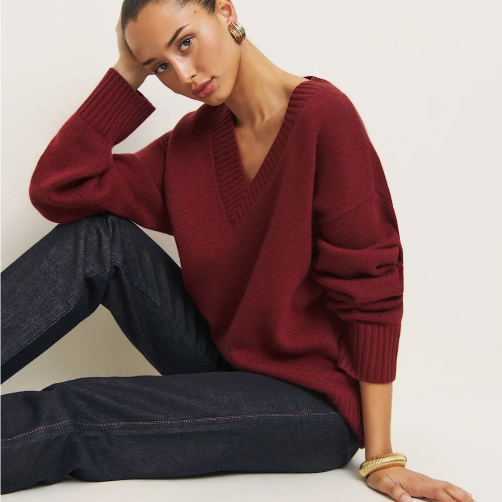 Reformation Jadey Cashmere Oversized V-neck Sweater